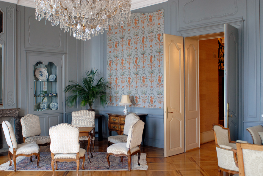 L'intérieur d'un salon de la maison