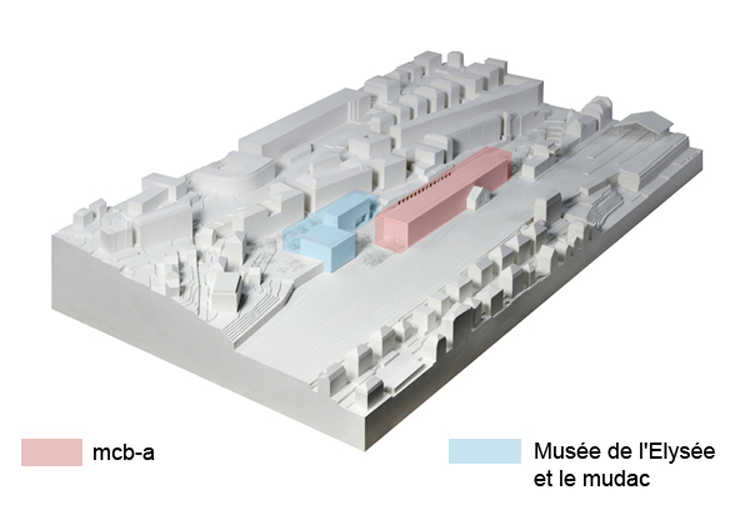Maquette du pôle muséal. En bleu: Musée de l'Elysée et mudac dont le concours se déroule entre 21 bureaux d'architectes. Le bâtiment pour le mcb-a (en rose) a déjà été sélectionné lors d'un autre concours en 2011.