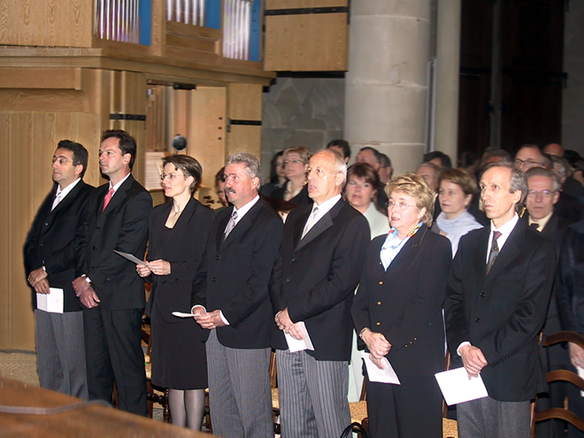 Image du Conseil d'Etat en 2002, Pascal Broulis, Pierre Schifelle, Anne-Catherine Lyon, Philippe Mermoud, Charles-Louisl Rochat, Jacqueline Maurer, Philippe Bieler