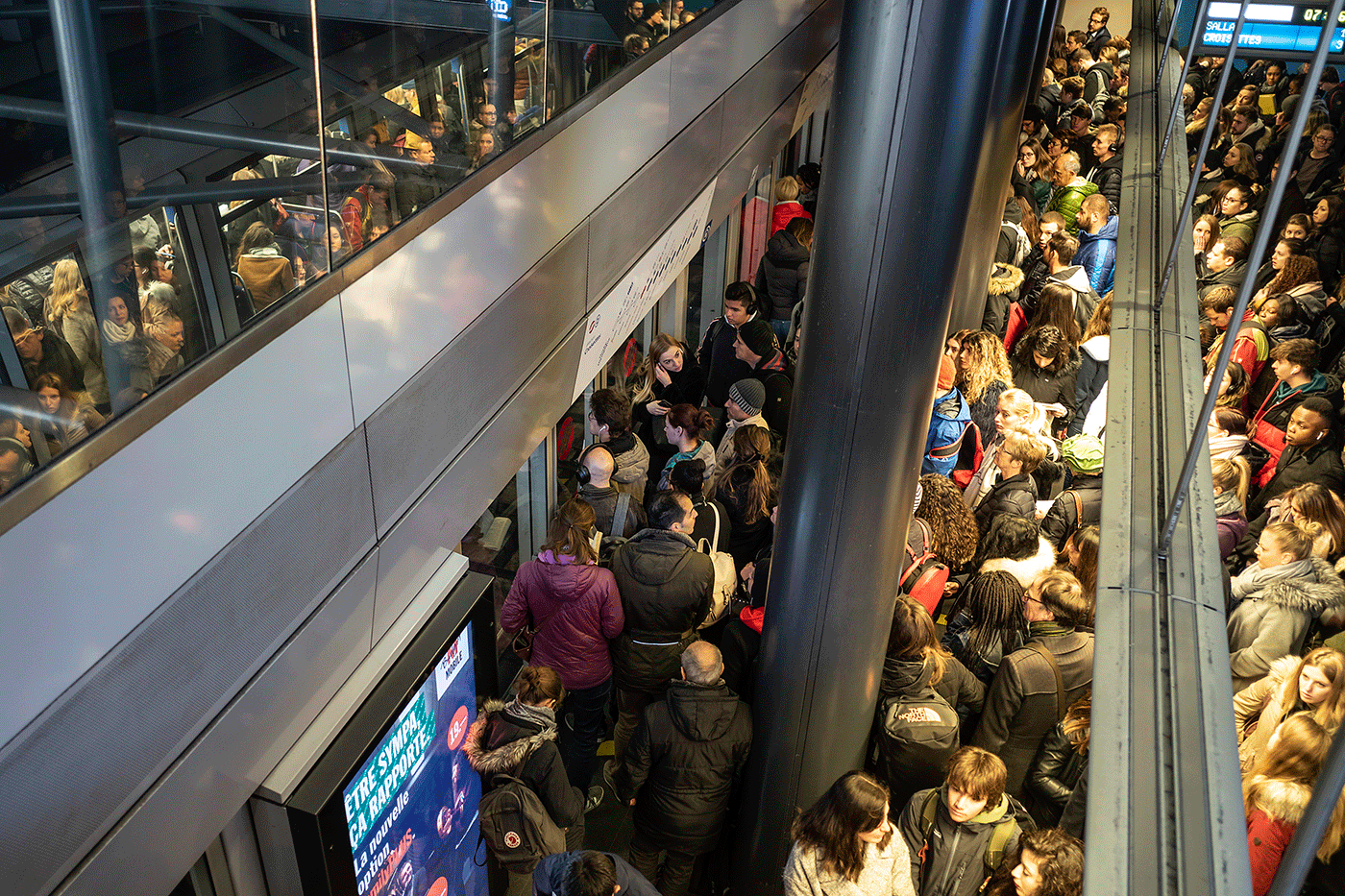 L'affluence à la station du m2 Lausanne-Gare